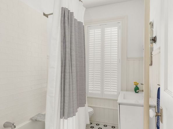 144 Garfield Place 2R, Brooklyn NY 11215
