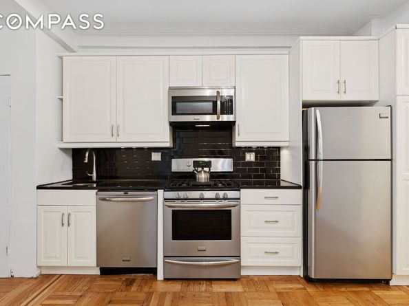 345 West 55th Street 7D, New York NY 10019