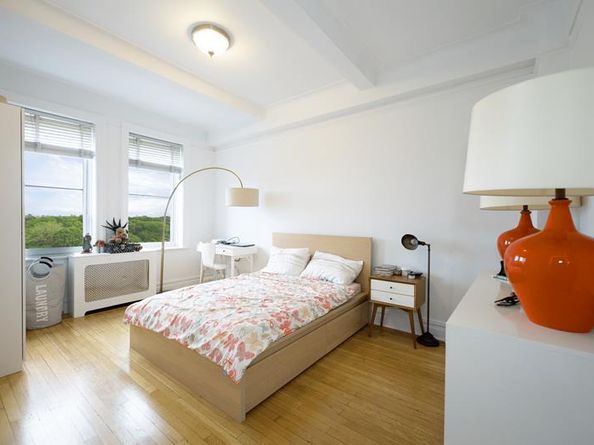 467 Central Park W 14B, New York NY 10025