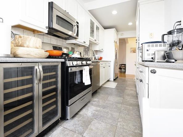 467 Central Park W 14B, New York NY 10025