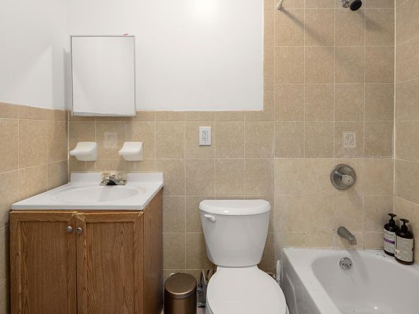 133 Sunnyside Avenue, Brooklyn NY 11207