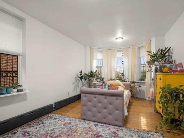 133 Sunnyside Avenue, Brooklyn NY 11207