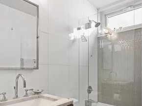 212 East 47th Street 34C, New York NY 10017