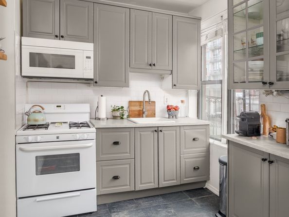 300 East 119th Street 2B, New York NY 10035
