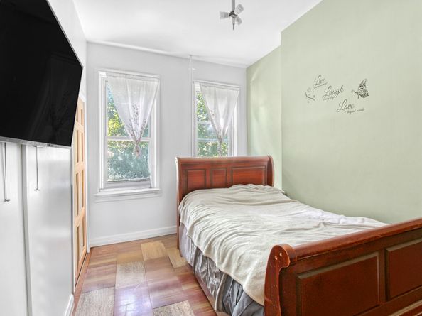 614 St Johns Place, Brooklyn NY 11238