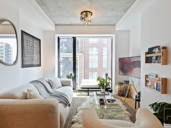 98 Front Street J9, Brooklyn NY 11201