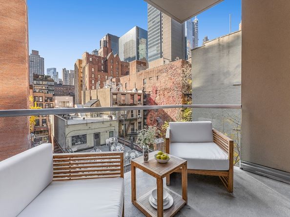 244 East 52nd Street 6B, New York NY 10022