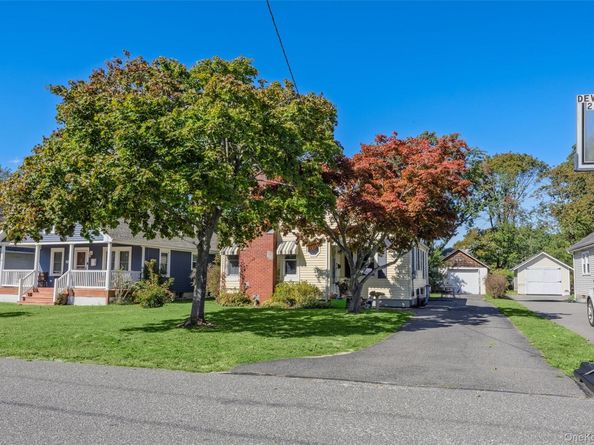 373 Oak Street, Patchogue NY 11772