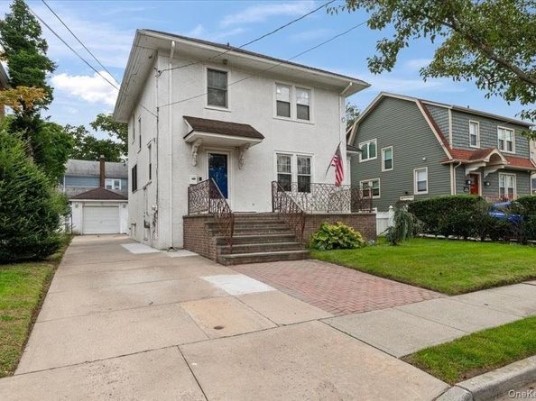 1051 Roselle Place, Woodmere NY 11598