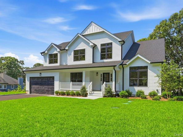 333 Concord Court, Dix Hills NY 11746