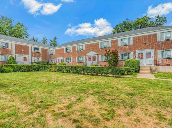 227-07 Hillside Avenue 516, Queens Village NY 11427