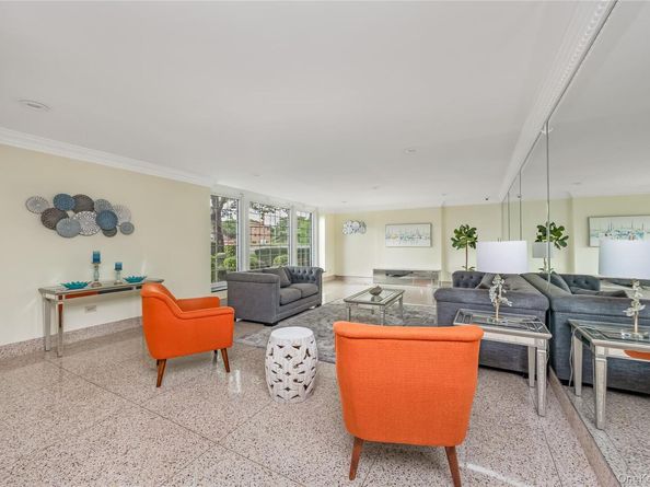 87-10 149th Avenue 5N, Howard Beach NY 11414