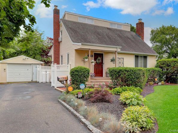 96 Chenango Drive, Bay Shore NY 11706