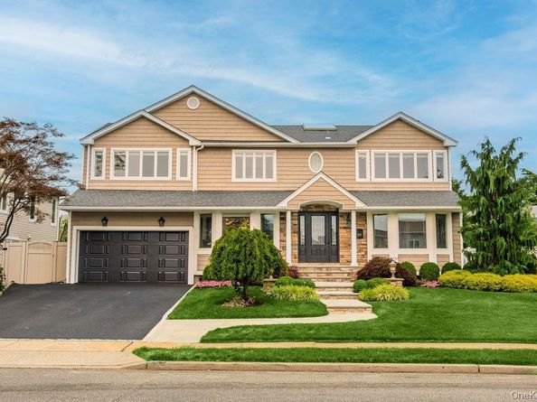 3343 Seawane Drive, Merrick NY 11566
