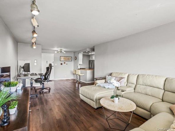 18-15 215th Street 1P, Bayside NY 11360