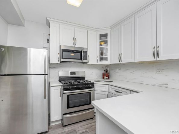 97-07 63 Road 1G, Rego Park NY 11374
