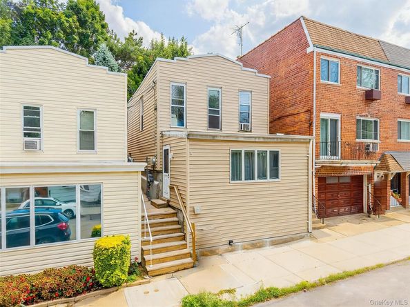 6628 52nd Drive, Maspeth NY 11378