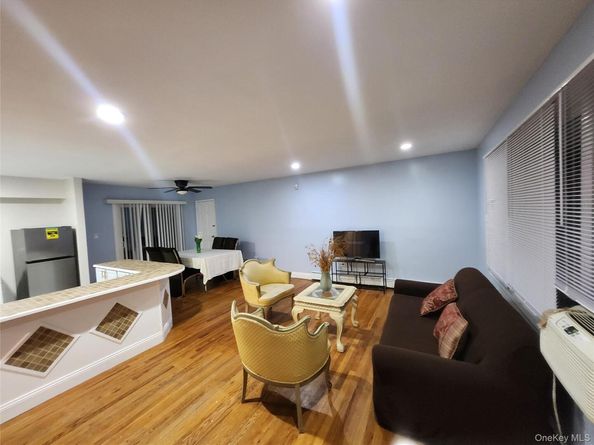182 New York Avenue, Bay Shore NY 11706