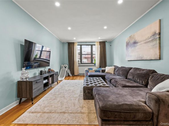 67-35 Yellowstone Boulevard 6A, Forest Hills NY 11375