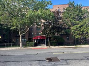 13111 Kew Gardens Road 1D, Richmond Hill NY 11418