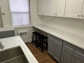13111 Kew Gardens Road 1D, Richmond Hill NY 11418