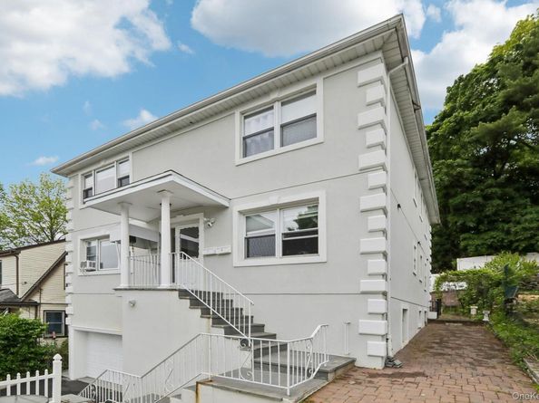 583 Bellevue Avenue N, Yonkers NY 10703