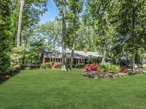 26 Marys Lane, Centerport NY 11721