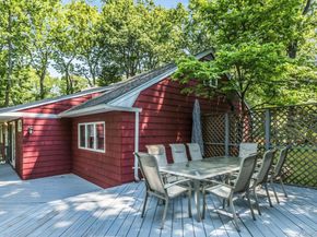26 Marys Lane, Centerport NY 11721
