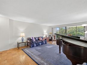 15 Stewart Place 7H, White Plains NY 10603