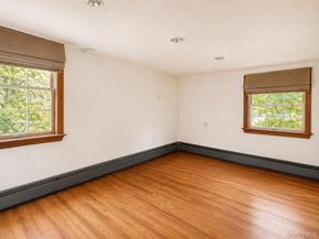 7 Dawes Avenue, Syosset NY 11791