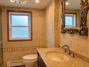 7 Dawes Avenue, Syosset NY 11791