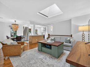 16 Warwick Place, Port Washington NY 11050