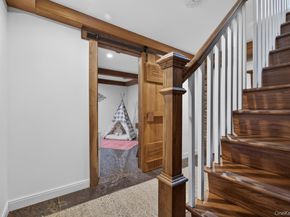 16 Warwick Place, Port Washington NY 11050