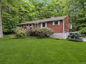 17 Galloway Lane, Cortlandt Manor NY 10567