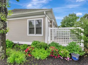 45 Oak Run, Stony Brook NY 11790