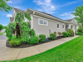 45 Oak Run, Stony Brook NY 11790
