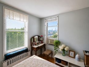60-11 Broadway 5T, Woodside NY 11377