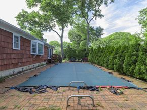 3 Boston Avenue, Medford NY 11763