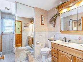 3 Boston Avenue, Medford NY 11763