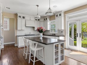 20 Carman Street, Massapequa NY 11758