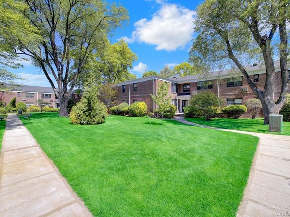 1209 E Broadway D23, Hewlett NY 11557