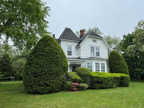 454 Main Street, Center Moriches NY 11934