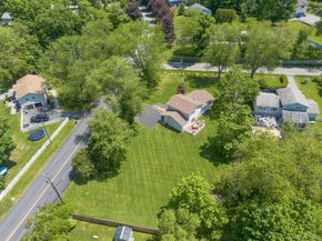 351 London Road, Yorktown Heights NY 10598