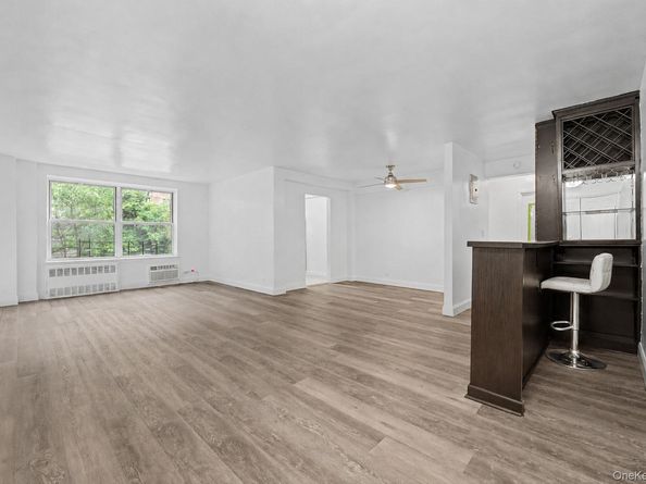2661-63 Marion Avenue 2B, Bronx NY 10458