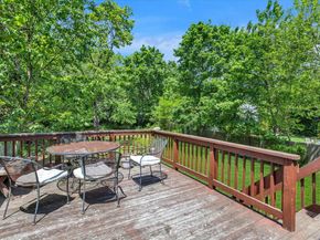 261 W Pulaski Road, Huntington Station NY 11746