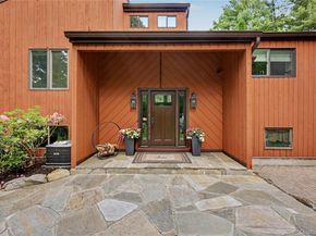 12 Keyrel Lane, Mahopac NY 10541