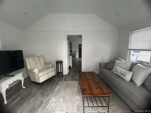 245 Springville Road, Hampton Bays NY 11946
