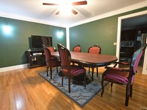 5 Easterly Court, Manorville NY 11949
