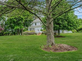 1055 Oregon Road, Mattituck NY 11952