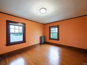 1055 Oregon Road, Mattituck NY 11952
